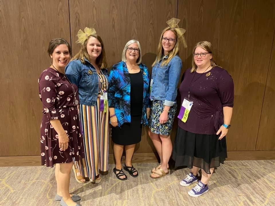 photo of 4 LWML NID Young Women Representatives with LWML President at LWML Convention 2021
